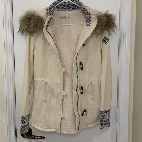 Hollister Sherpa lined faux fur hooded coat - Picture 3 of 8